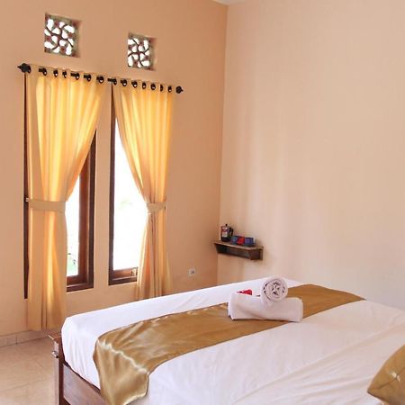 Soka Homestay Lembongan Esterno foto
